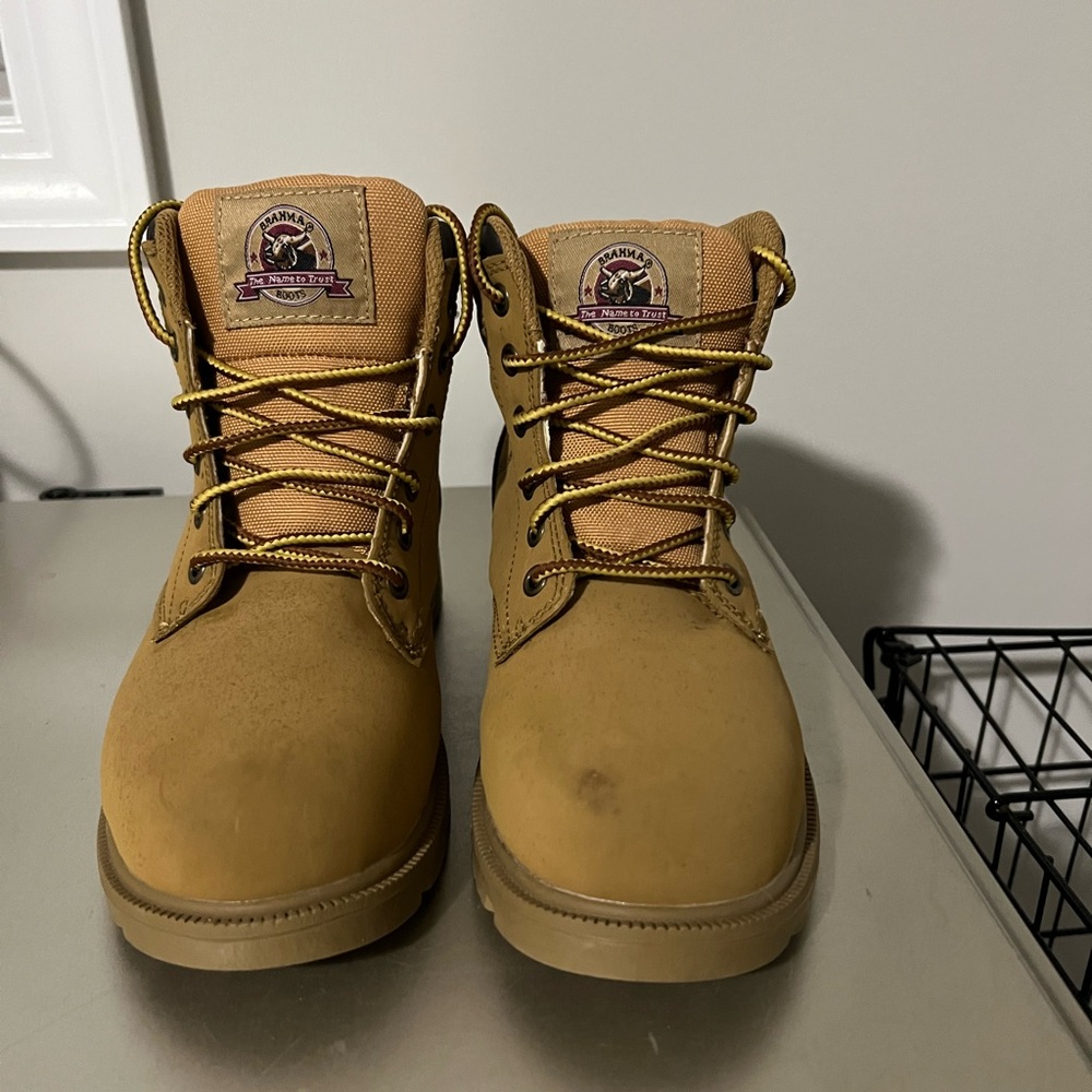 Woman boots
